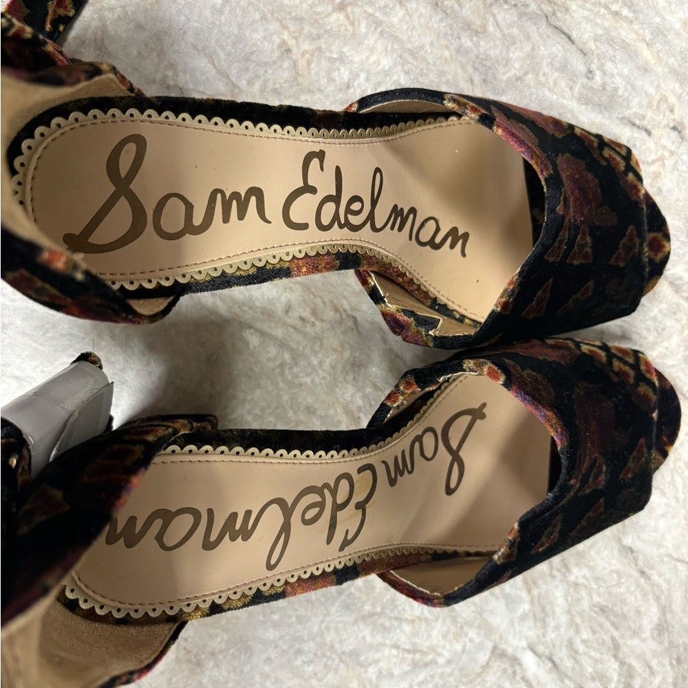 Sam Edelman Mara Velvet Heels in Black and Brown - Picture 4 of 6